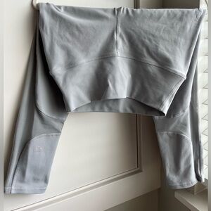 Alo Yoga Coast High-Waist Capri Legging Size Small Alloy